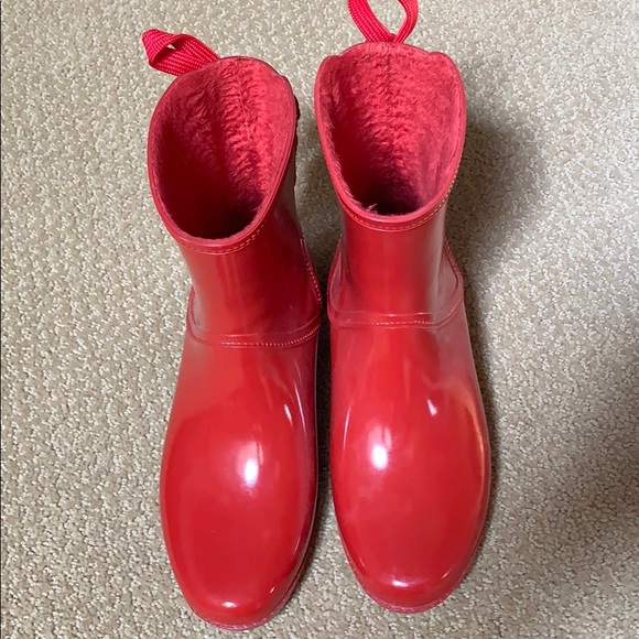 Red Michael Kors rain boots - Picture 3 of 3